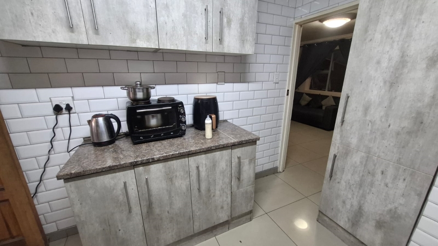 3 Bedroom Property for Sale in Woodlands Western Cape